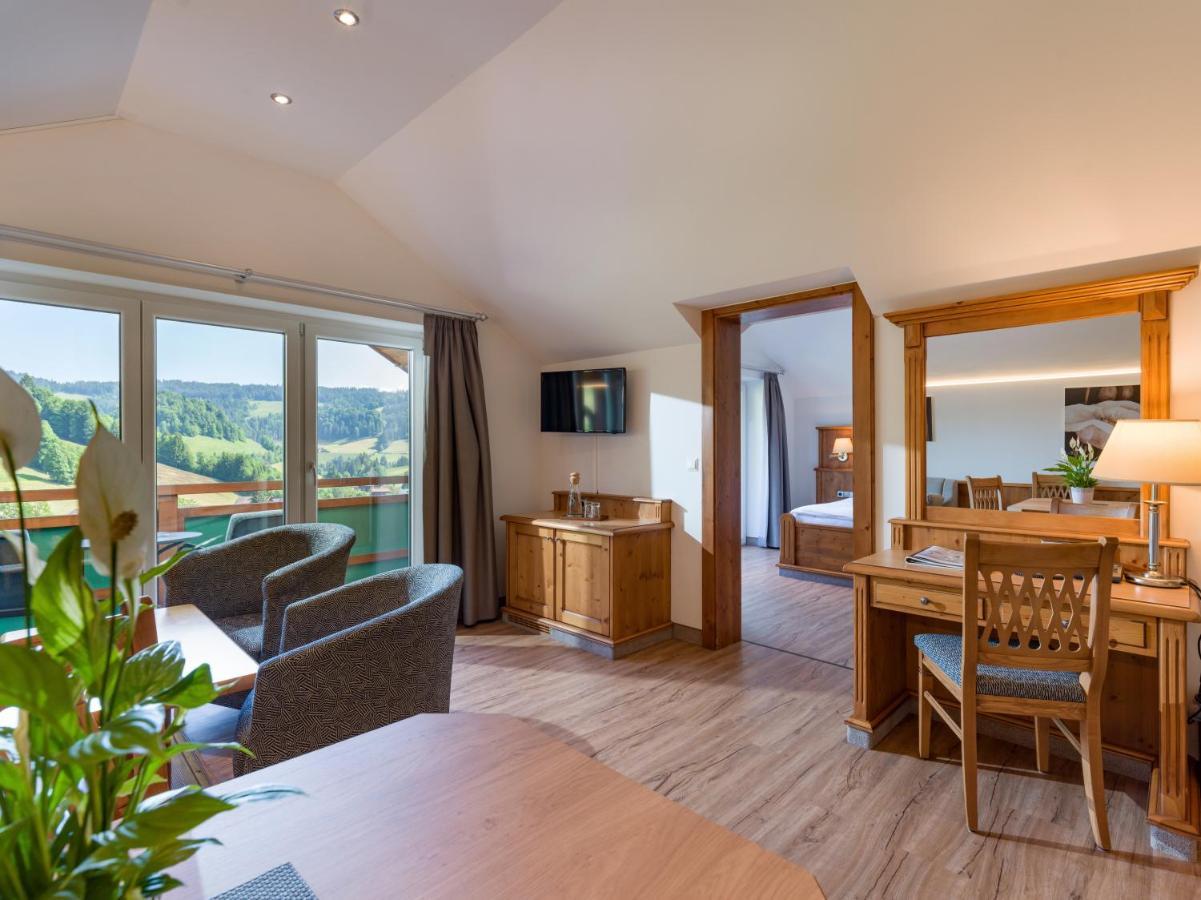 Hotel & Alpin Lodge Der Wastlhof นีเดอเรา ภายนอก รูปภาพ